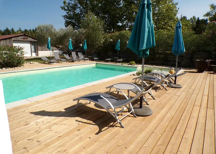 Le Relais De La Cavayere